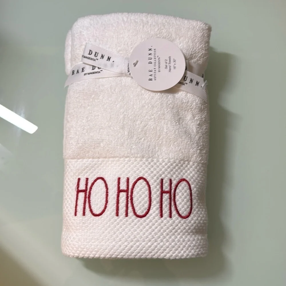 Rae‎ Dunn Holiday Bathroom Hand Towels | NWT